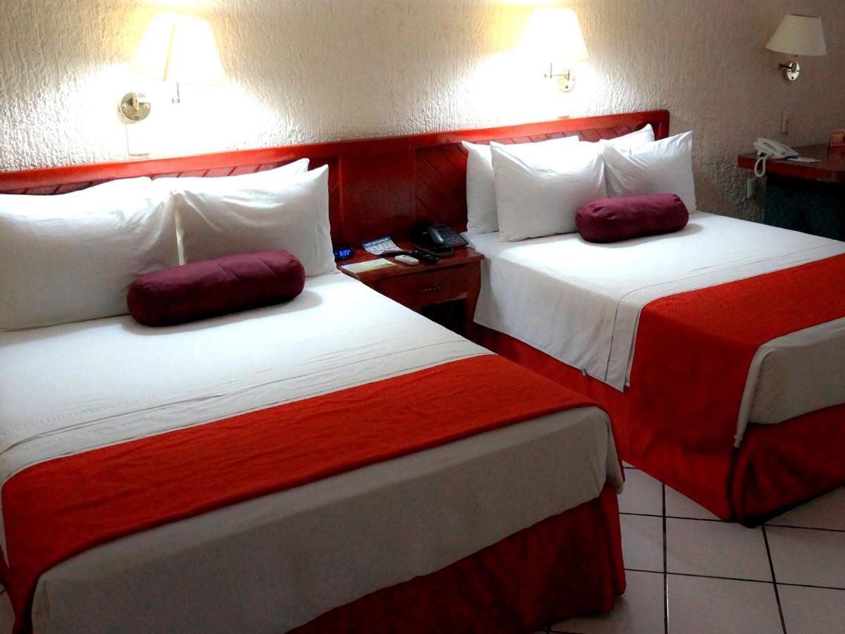 Hotel Brisa 코아트사코알코스 외부 사진